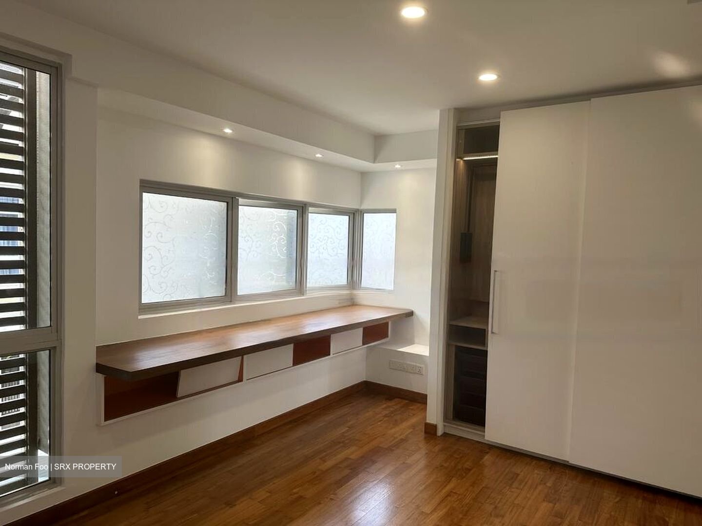 Jalan Lim Tai See (D10), Terrace #456848351